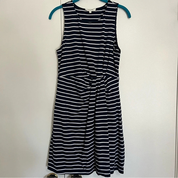 Honey Belle Navy Blue Striped Knee Length Sleeveless Dress size medium - Picture 8 of 8